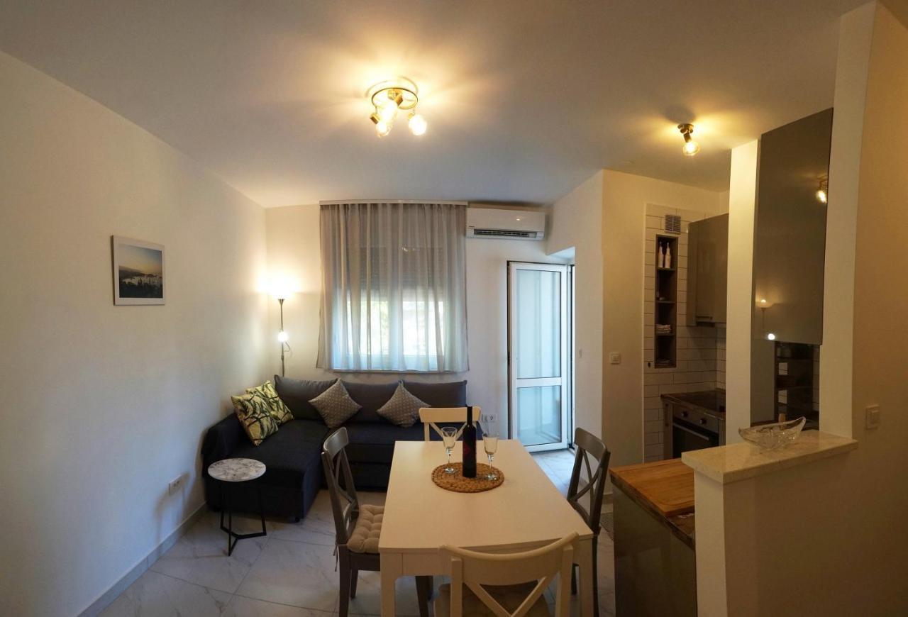 Deluxe Apartment Joia With Balcony On The Beach Bacvice, Free Parking, Old Town, Near Ferry Port Сплит Экстерьер фото